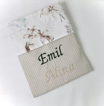 Lade das Bild in den Galerie-Viewer, Babyset Erstlingsset Pique dusty khaki