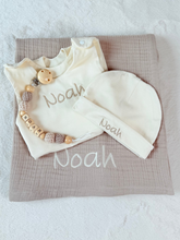 Lade das Bild in den Galerie-Viewer, Baby Set Mokka Musselin Haarband