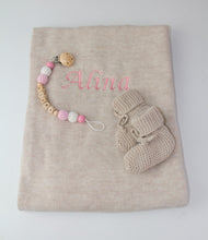 Lade das Bild in den Galerie-Viewer, Babyset Erstlingsset natur rosa mit Schühchen